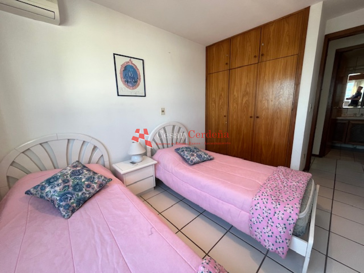 Apartamento ID.1924 - VENTA - Apartamento en Mansa, DUPLEX 2 dormitorios + parrillero propio