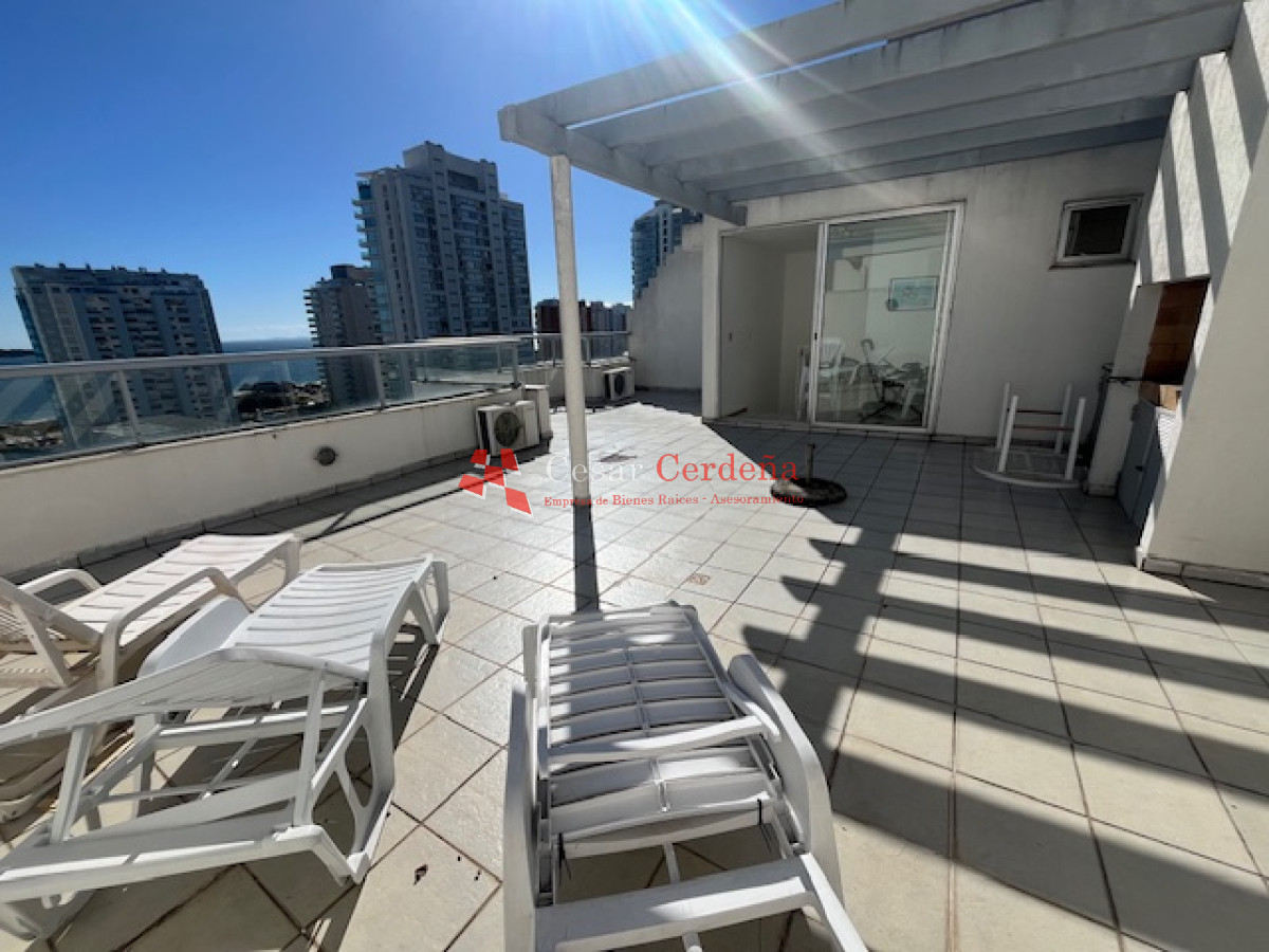 Apartamento ID.1924 - VENTA - Apartamento en Mansa, DUPLEX 2 dormitorios + parrillero propio