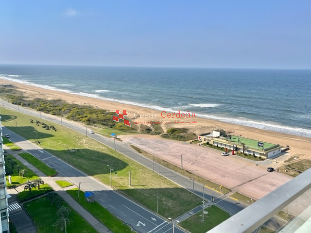 Apartamento ID.1697 - VENTA - Piso alto, gran planta, 3 dormitorios totalmente reciclado