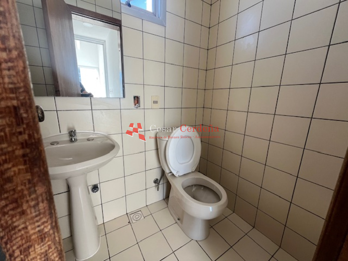 Apartamento ID.885 - VENTA - Apartamento en Mansa, DUPLEX 3 dormitorios + parrillero propio