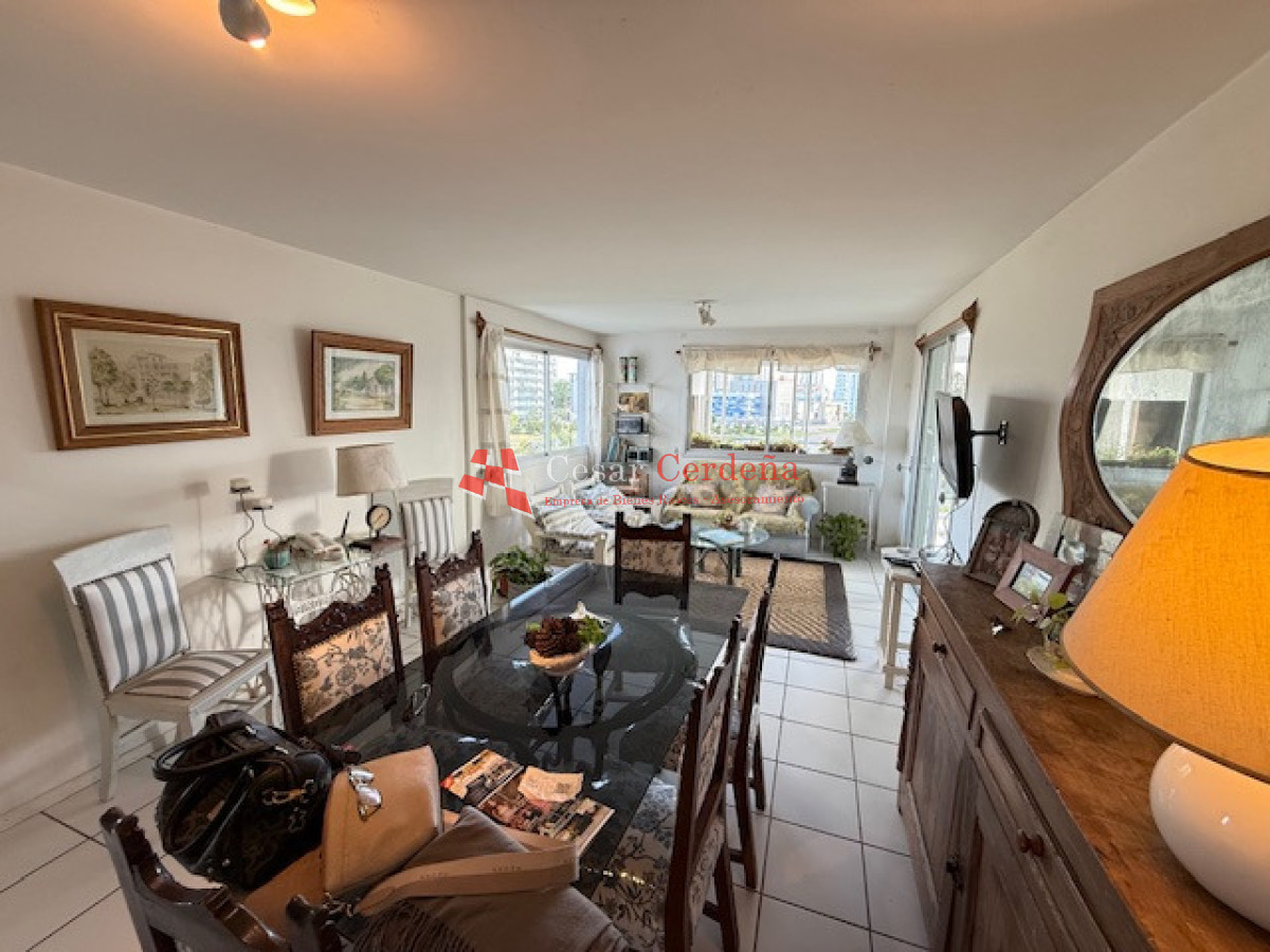 Apartamento ID.1963 - VENTA - Apartamento en Mansa, esquinero 3 dormitorios + parrillero propio