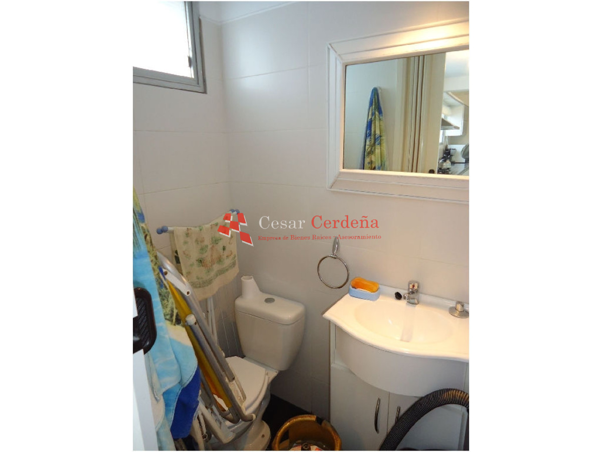 Apartamento ID.696 - VENTA - 3 dormitorios al frente, playa mansa