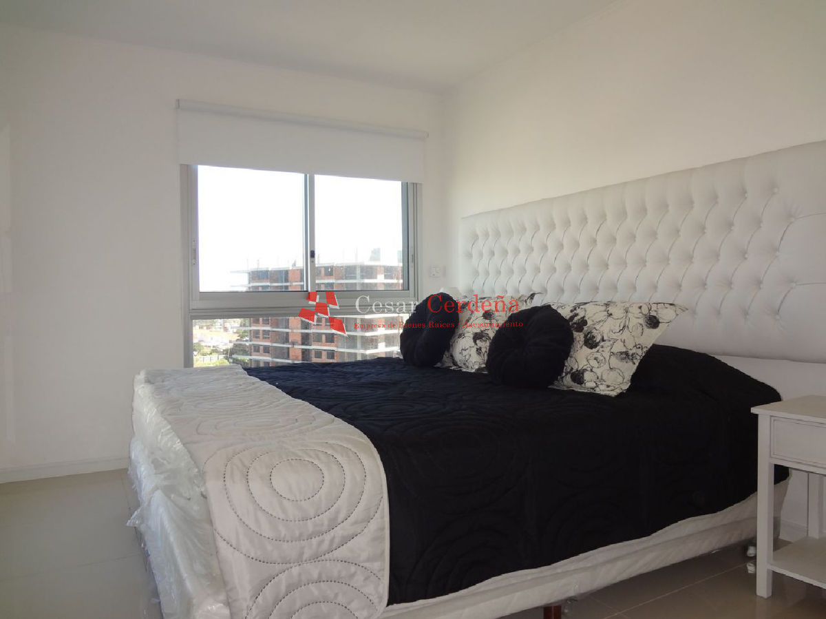 Apartamento ID.879 - VENTA y alquiler de temporada - Playa Brava a metros del amr
