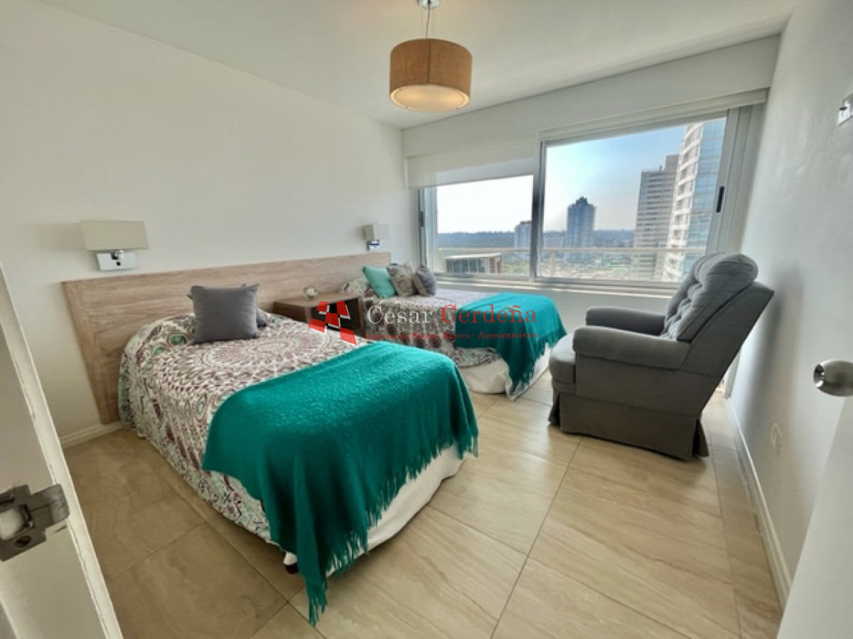 Apartamento ID.1697 - VENTA - Piso alto, gran planta, 3 dormitorios totalmente reciclado