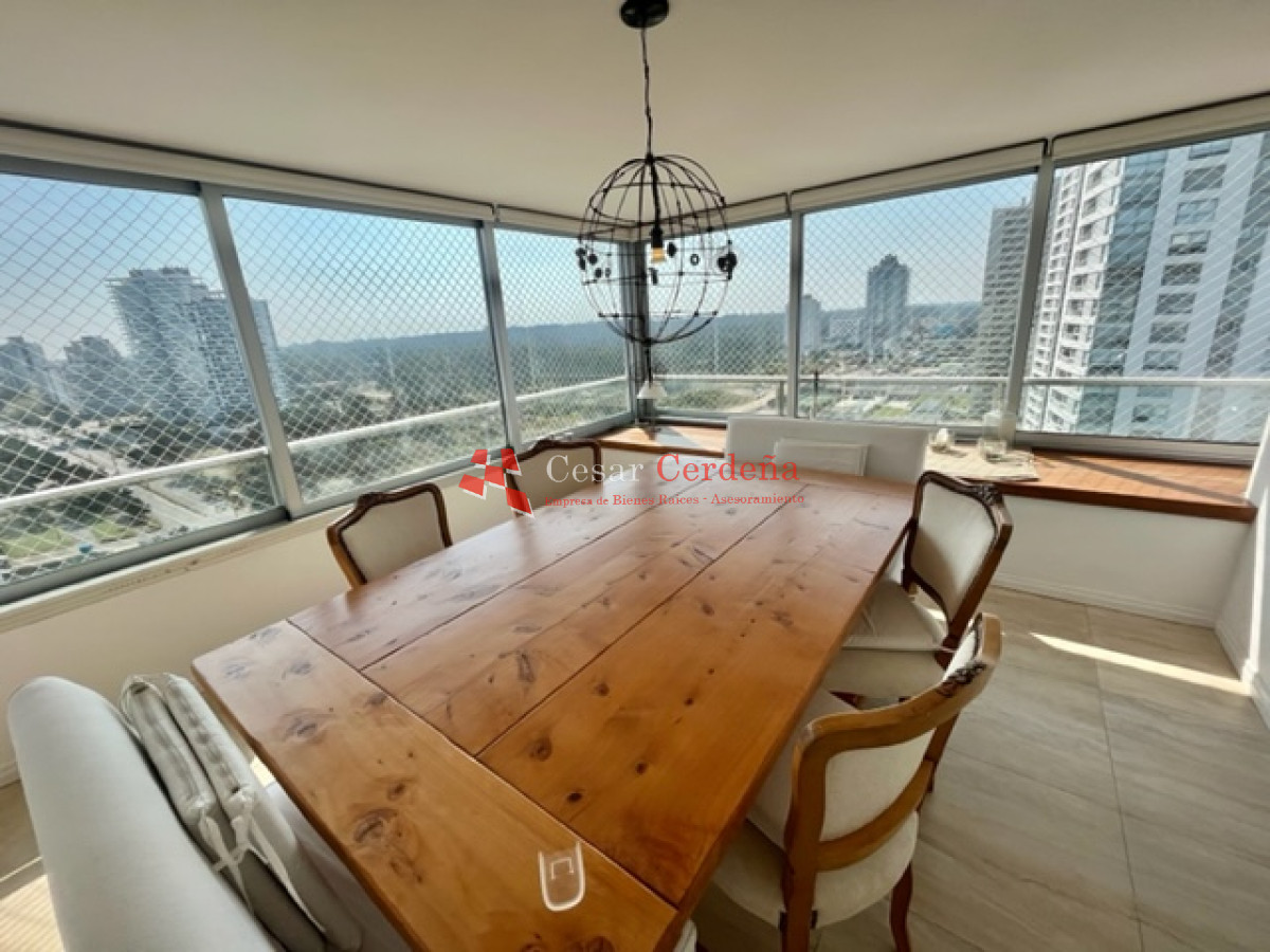 Apartamento ID.1697 - VENTA - Piso alto, gran planta, 3 dormitorios totalmente reciclado