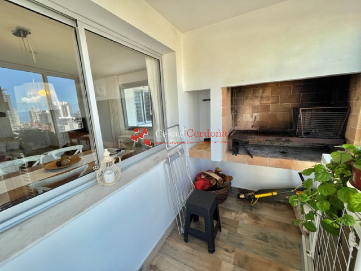 Apartamento ID.1664 - VENTA - Apartamento en Mansa, esquinero 3 dormitorios + parrillero propio