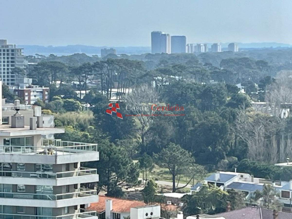 Apartamento ID.1697 - VENTA - Piso alto, gran planta, 3 dormitorios totalmente reciclado