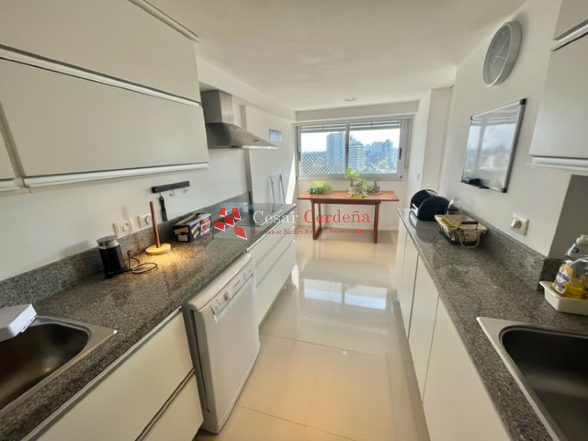 Apartamento ID.1697 - VENTA - Piso alto, gran planta, 3 dormitorios totalmente reciclado