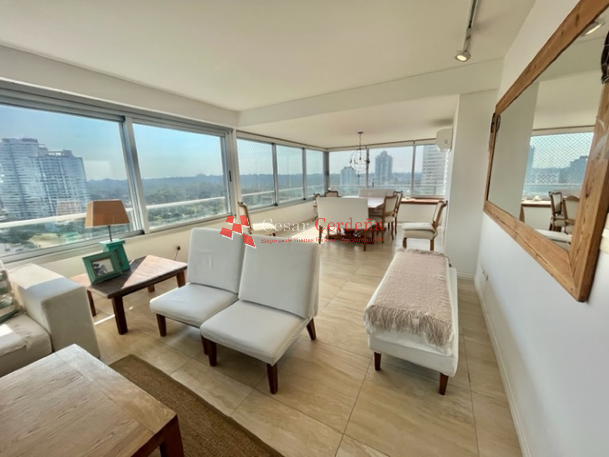 Apartamento ID.1697 - VENTA - Piso alto, gran planta, 3 dormitorios totalmente reciclado