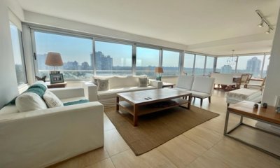 VENTA - Piso alto, gran planta, 3 dormitorios totalmente reciclado