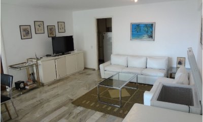 Apartamento en Peninsula, 3 dormitorios *