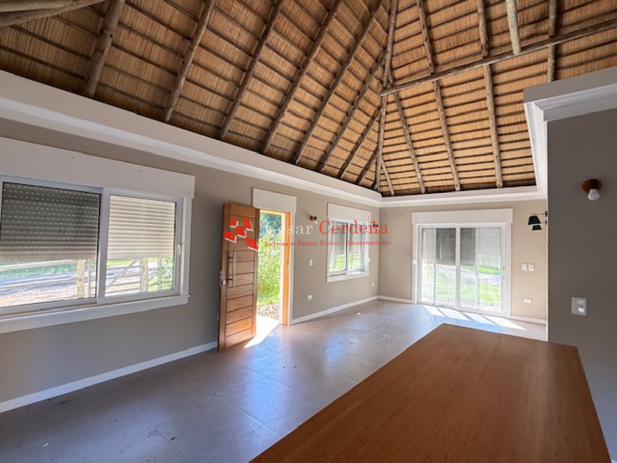 Casa ID.1934 - VENTA - Casa de reciente construcción a estrenar!