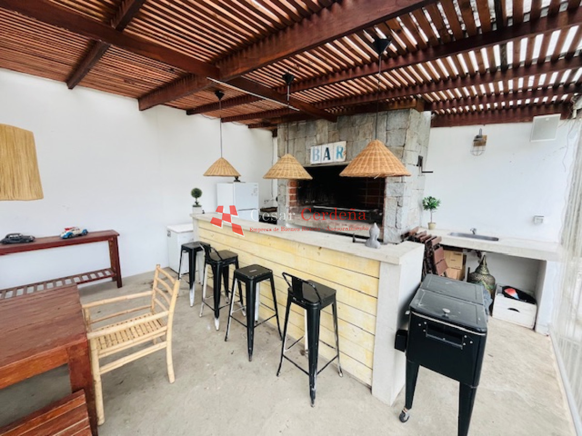 Casa ID.1933 - VENTA - Muy linda casa en Cantegril