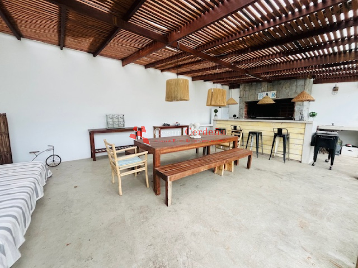Casa ID.1933 - VENTA - Muy linda casa en Cantegril