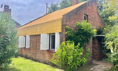 VENTA - Casa en venta en complejo en zona de Chacras Lussich