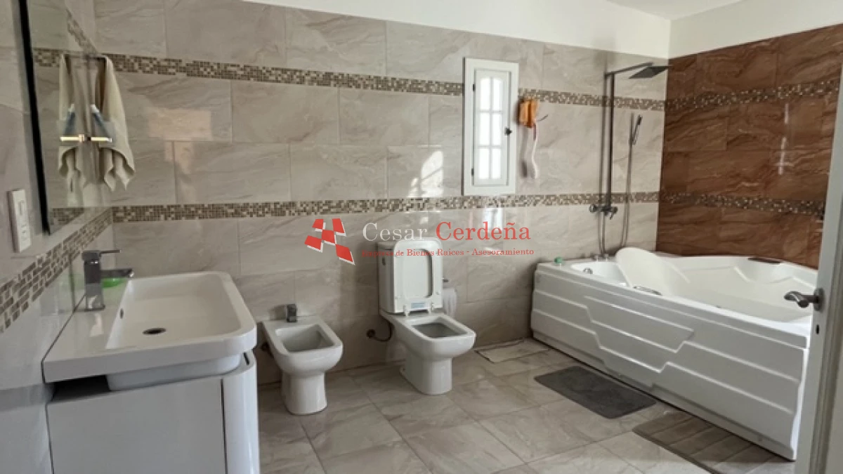 Campo Ref.1886 - VENTA - Campo de 238 hectáreas ganaderas en zona del Cerro Catedral