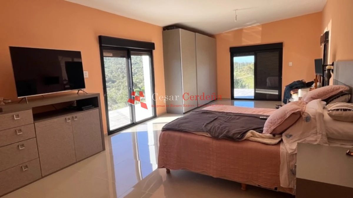 Campo Ref.1886 - VENTA - Campo de 238 hectáreas ganaderas en zona del Cerro Catedral