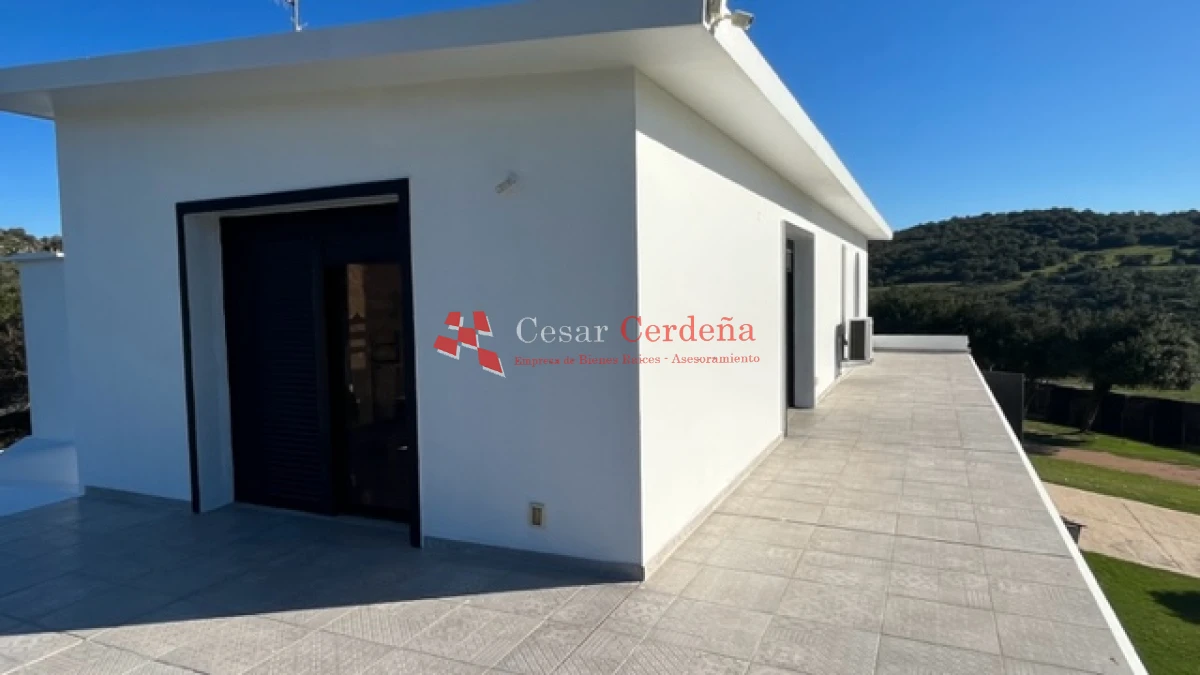 Campo Ref.1886 - VENTA - Campo de 238 hectáreas ganaderas en zona del Cerro Catedral