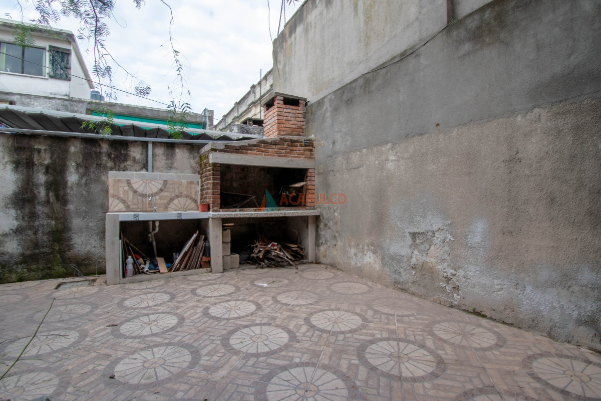Apartamento Ref.999 - Venta de apartamento 3 dormitorios con parrillero en Cordón