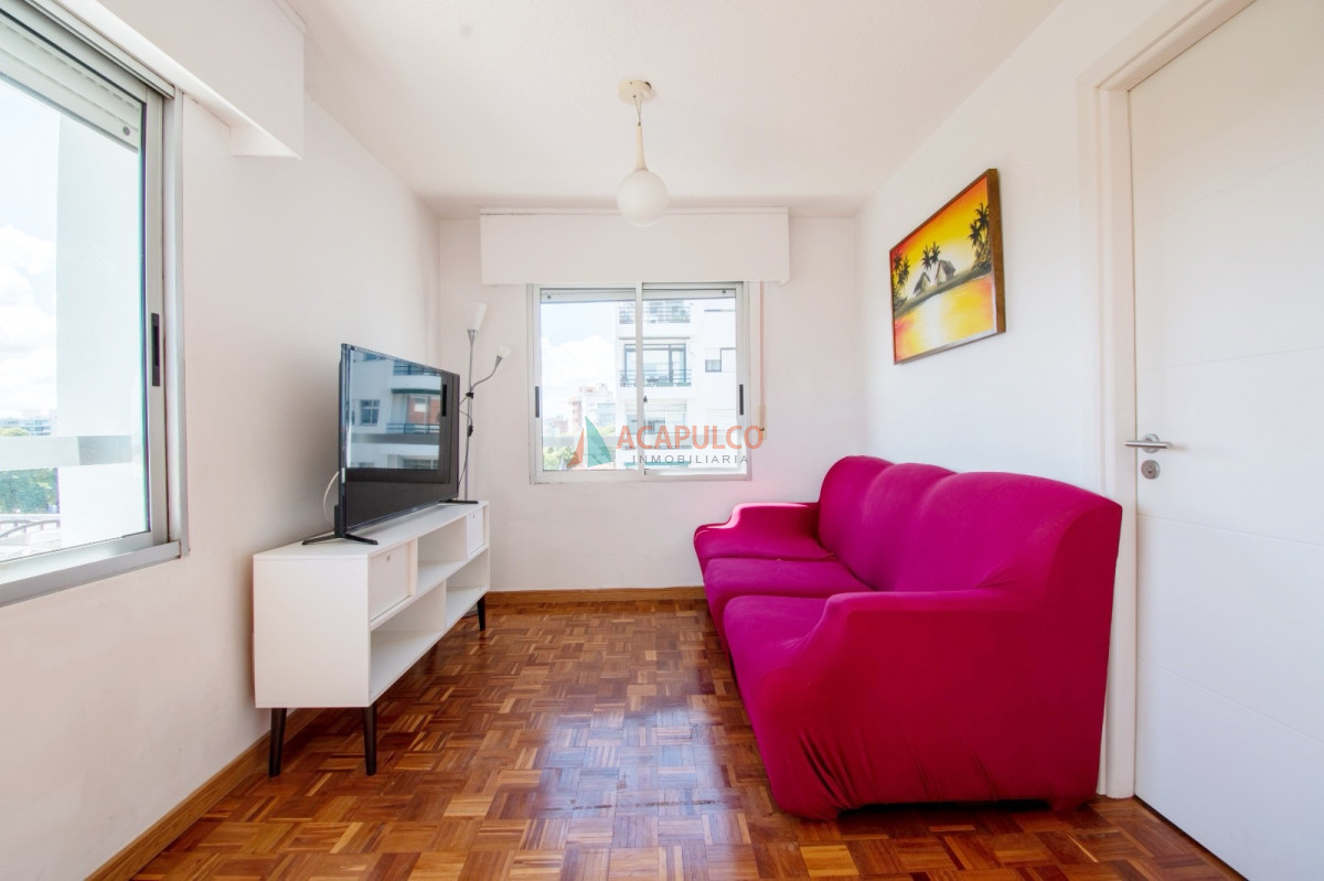 Apartamento Ref.981 - Alquiler apartamento 1 dormitorio amoblado en Punta Carretas