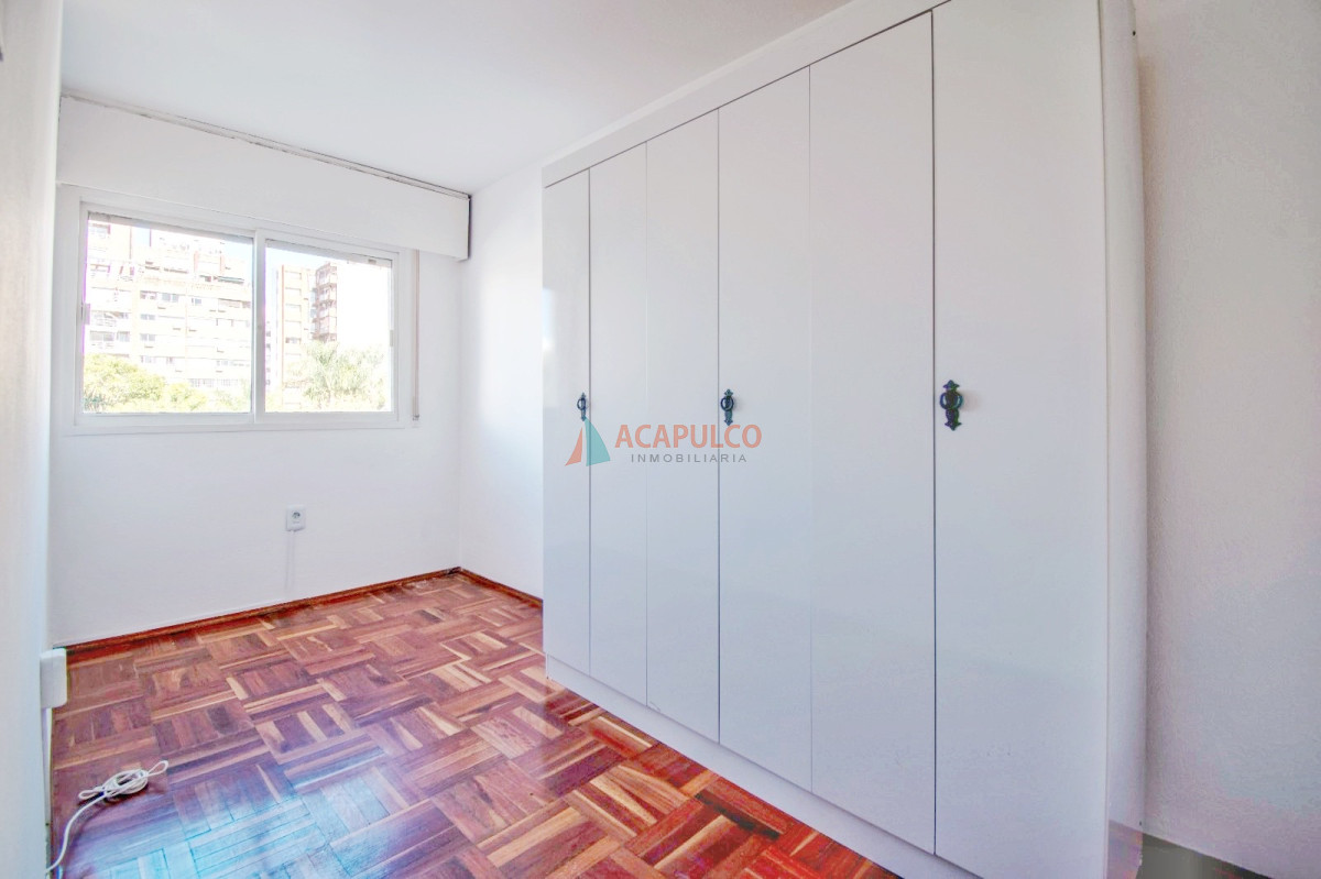 Apartamento Ref.1060 - Venta apartamento 2 dormitorio en excelente zona de Pocitos
