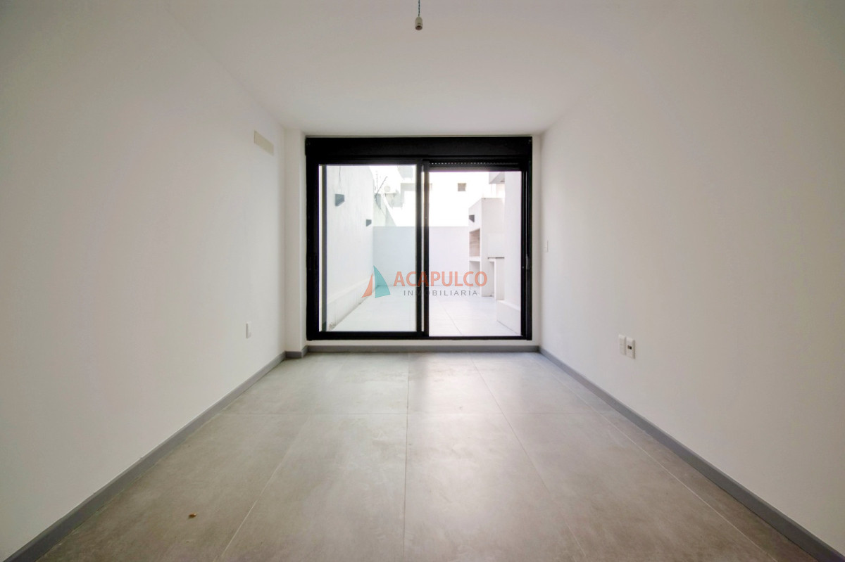 Apartamento Ref.1051 - Venta apartamento 1 dormitorio, parrillero y garaje en Pocitos a ESTRENAR 