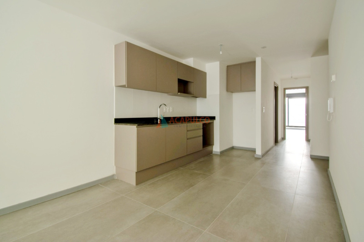 Apartamento Ref.1051 - Venta apartamento 1 dormitorio, parrillero y garaje en Pocitos a ESTRENAR 