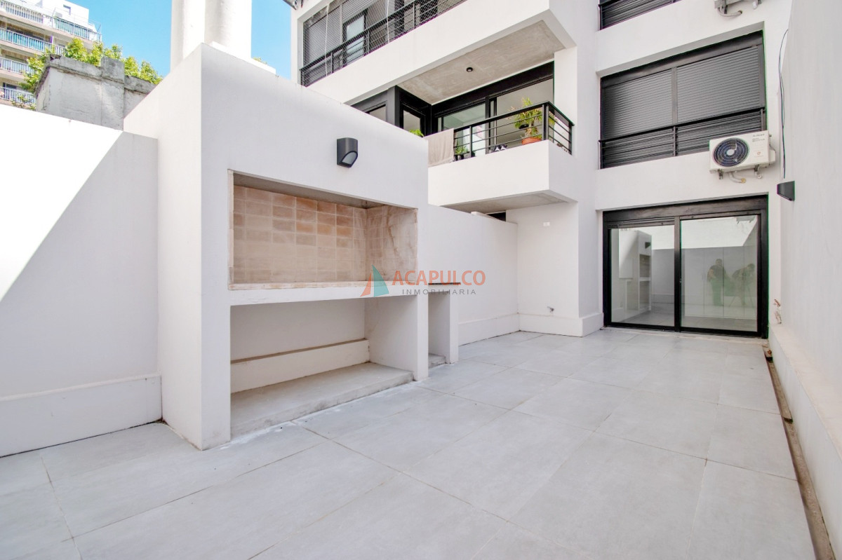 Apartamento Ref.1051 - Venta apartamento 1 dormitorio, parrillero y garaje en Pocitos a ESTRENAR 