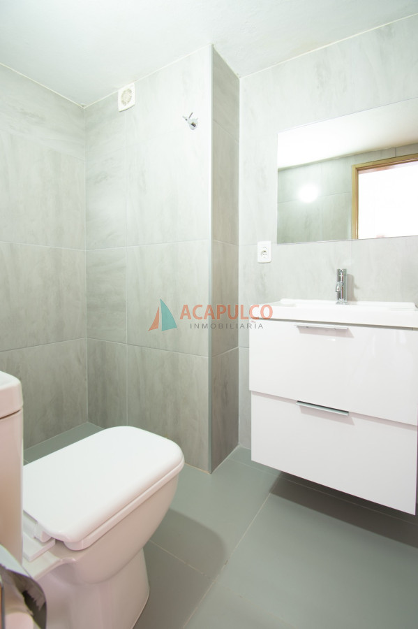 Apartamento Ref.1078/Alquiler-apartamento-1-dormitorio-terraza-Pocitos - Alquiler apartamento 1 dormitorio terraza Pocitos