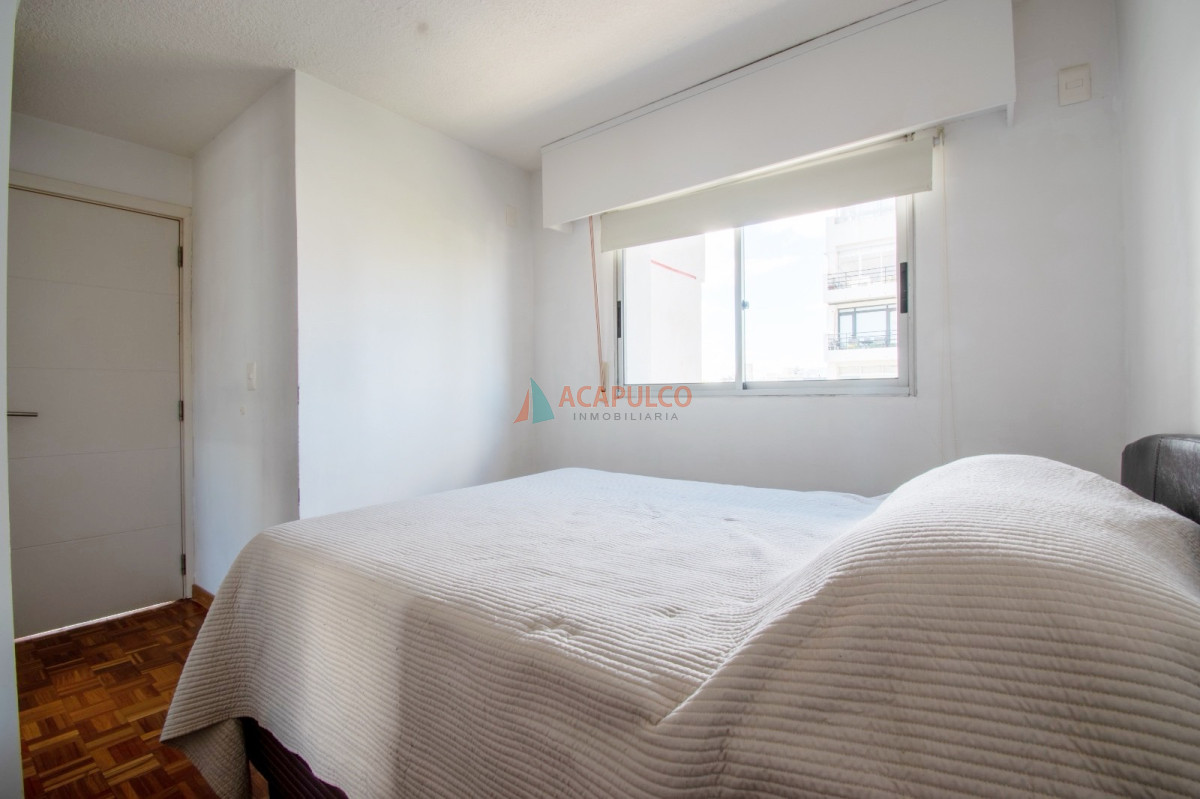 Apartamento Ref.981 - Alquiler apartamento 1 dormitorio amoblado en Punta Carretas