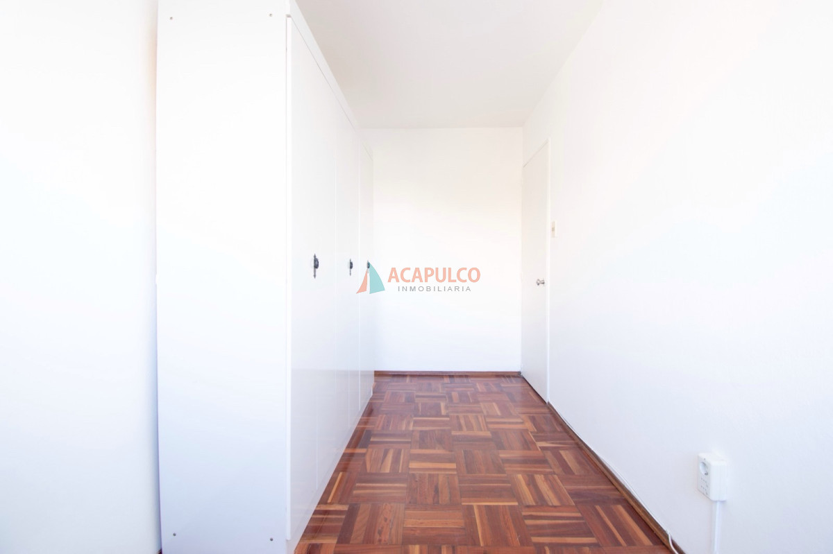 Apartamento Ref.1060 - Venta apartamento 2 dormitorio en excelente zona de Pocitos