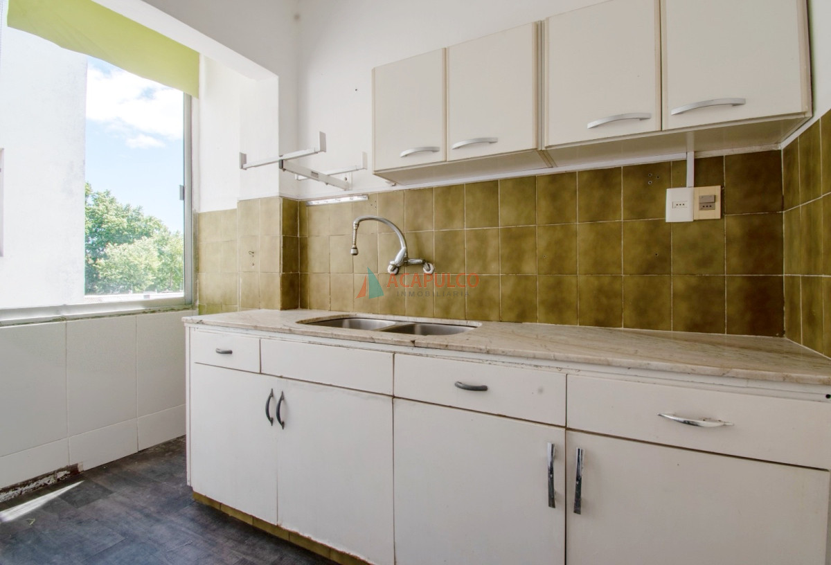 Apartamento Ref.1033 - Venta apartamento 2 dormitorios en Tres Cruces