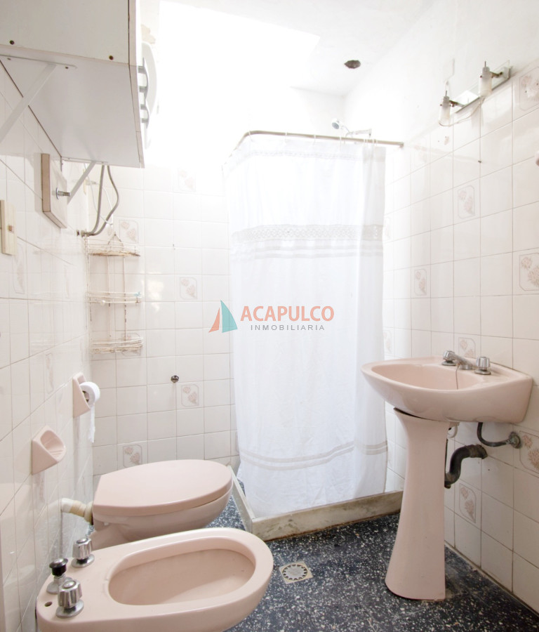 Casa Ref.1070 - Venta casa 3 dormitorios garaje Unión