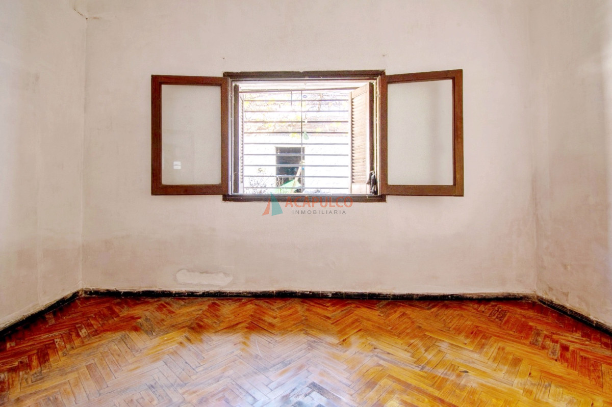 Casa Ref.1070 - Venta casa 3 dormitorios garaje Unión
