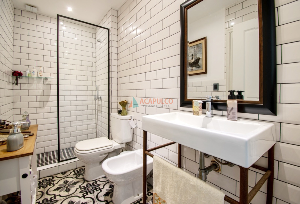 Casa Ref.190 - Venta Casa 4 dormitorios Barrio Privado