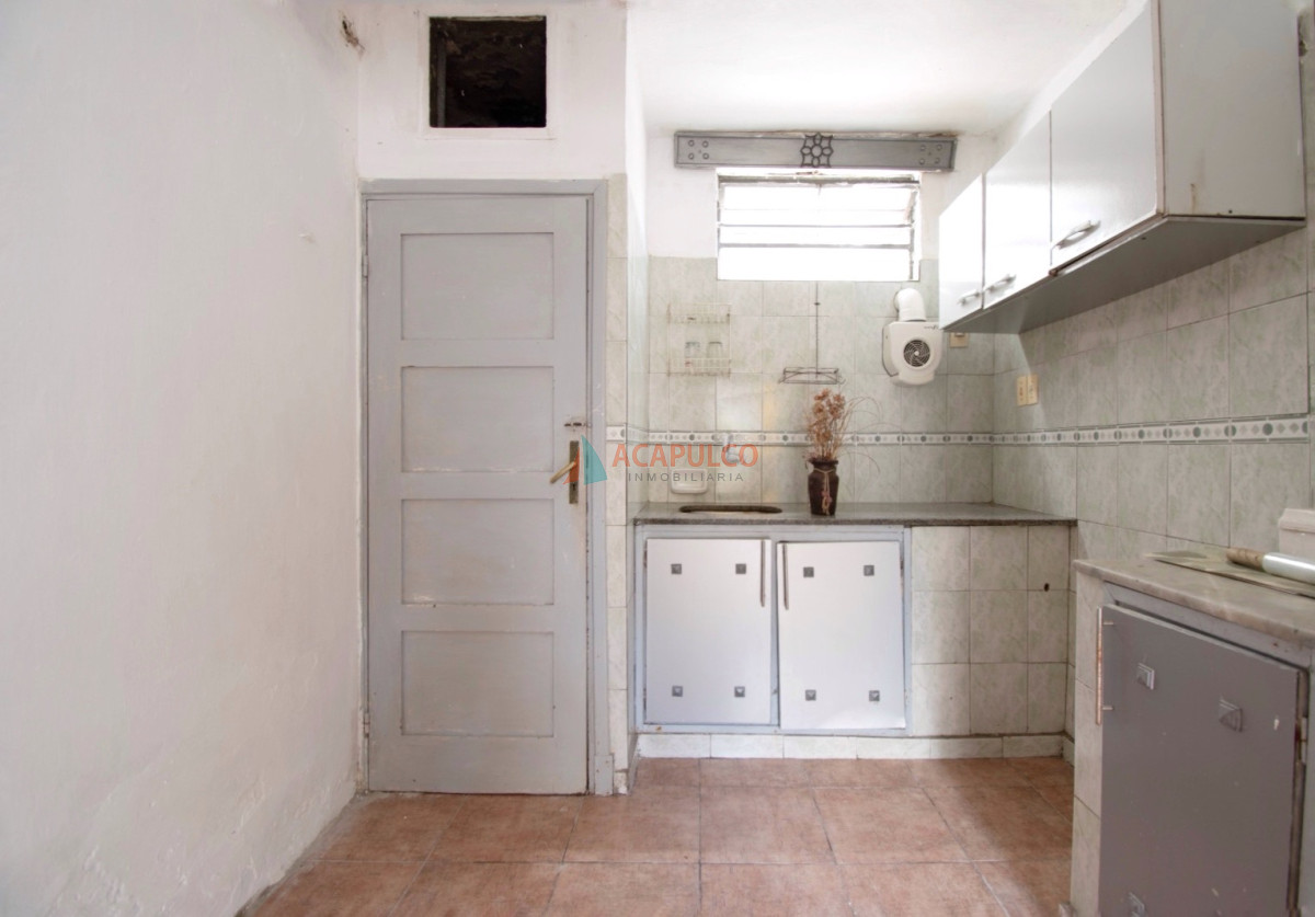 Casa Ref.1070 - Venta casa 3 dormitorios garaje Unión