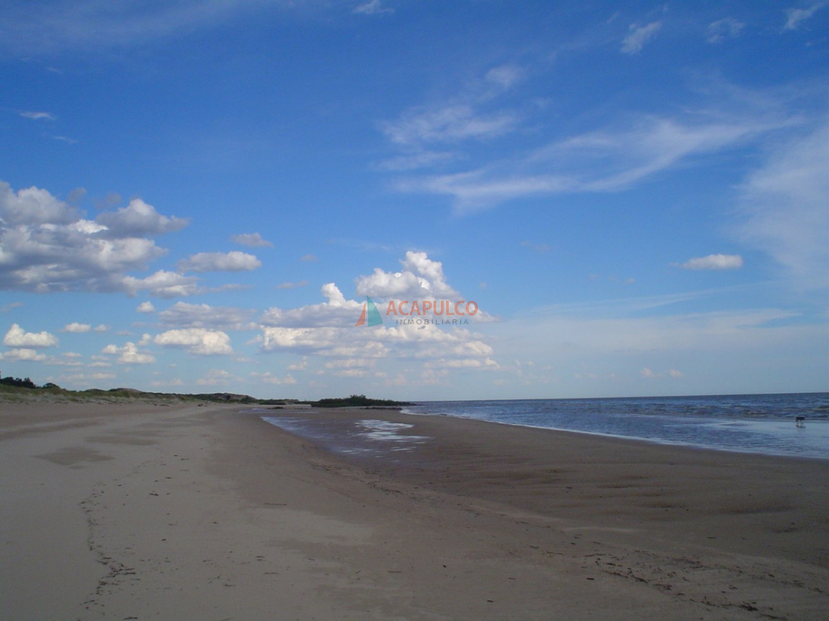 Chacra Ref.868 - Venta Chacra 5 hectáreas en Juan Lacaze, con playa propia! 