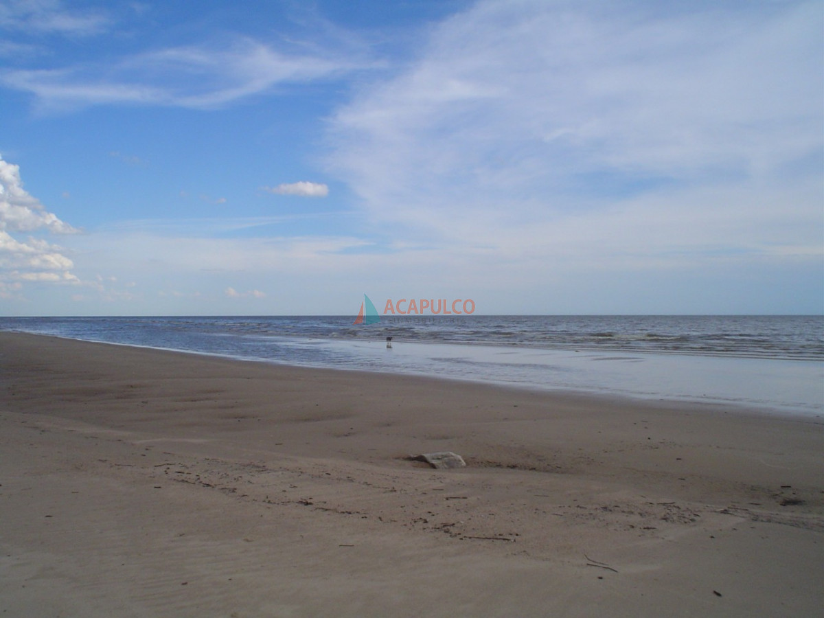 Chacra Ref.868 - Venta Chacra 5 hectáreas en Juan Lacaze, con playa propia! 