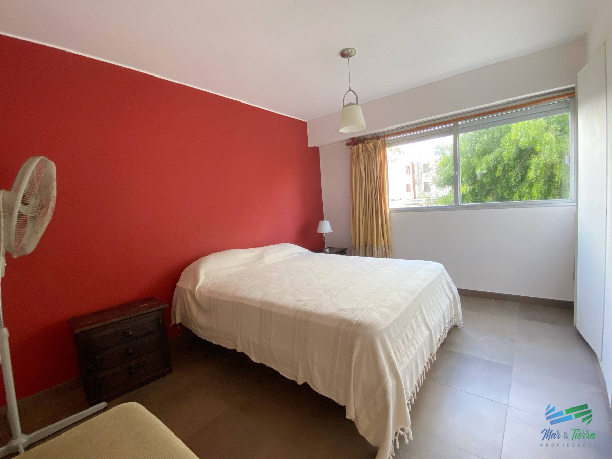 Apartamento ID.3444 - Venta de Apartamento 2 dormitorios en Playa Mansa, Punta del Este.