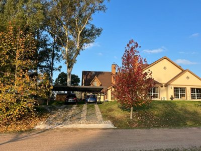 Venta de Casa, en Cumbres de Carrasco