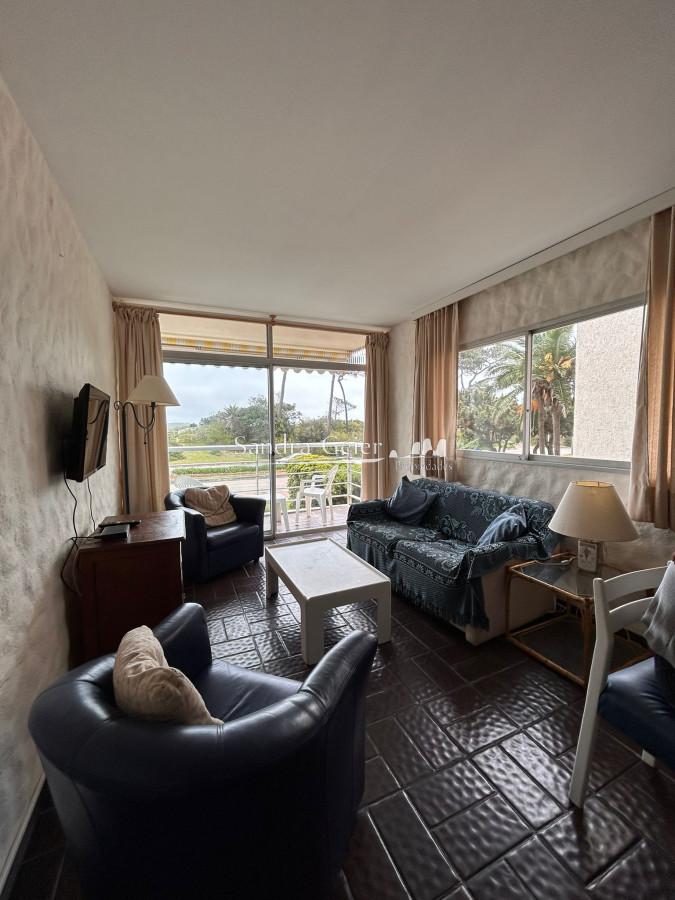 Apartamento ID.41108 - Venta de apartamento de dos dormitorios en Playa Mansa, Punta del Este, Uruguay 