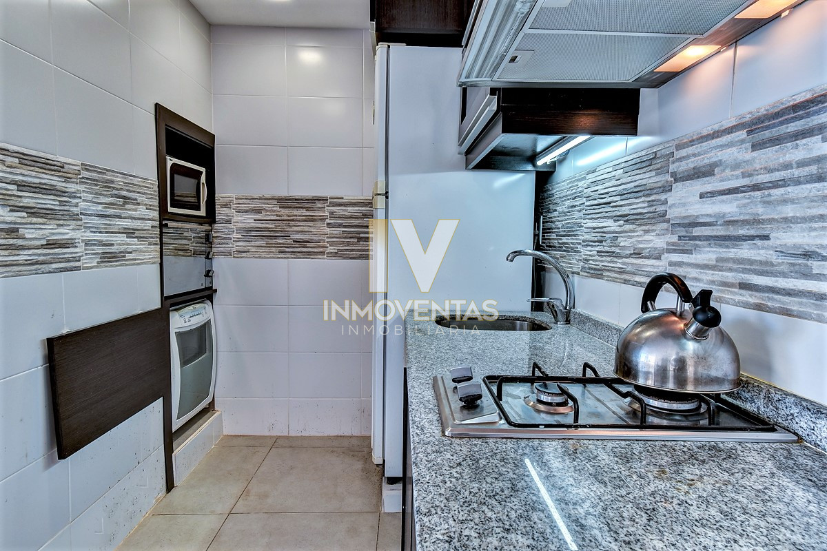 Apartamento ID.4050 - Venta de Apartamento 3 dormitorios en Península, Punta del Este.