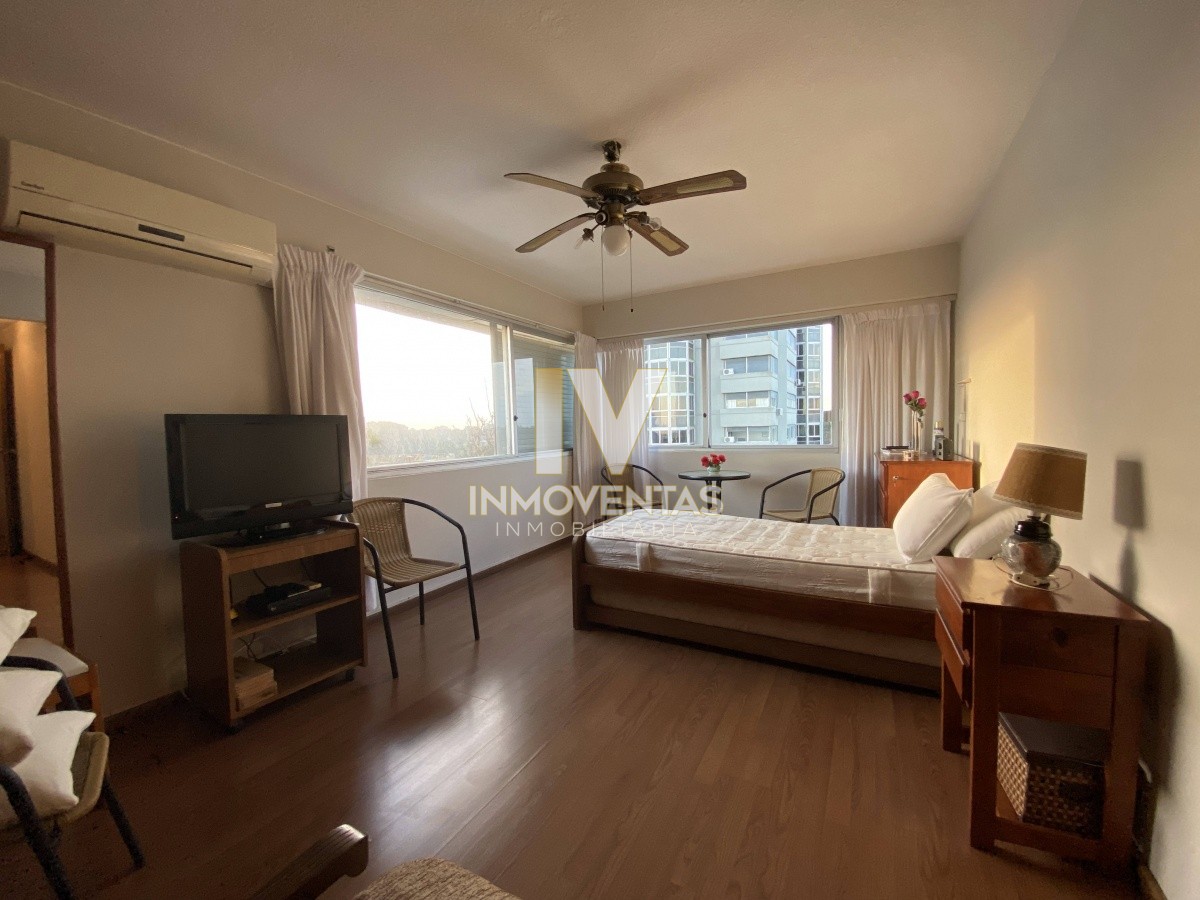 Apartamento ID.4052 - Venta de apartamento 3 dormitorios en Roosevelt, Punta del Este.