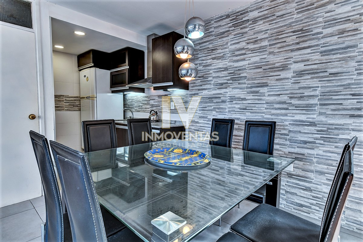 Apartamento ID.4050 - Venta de Apartamento 3 dormitorios en Península, Punta del Este.