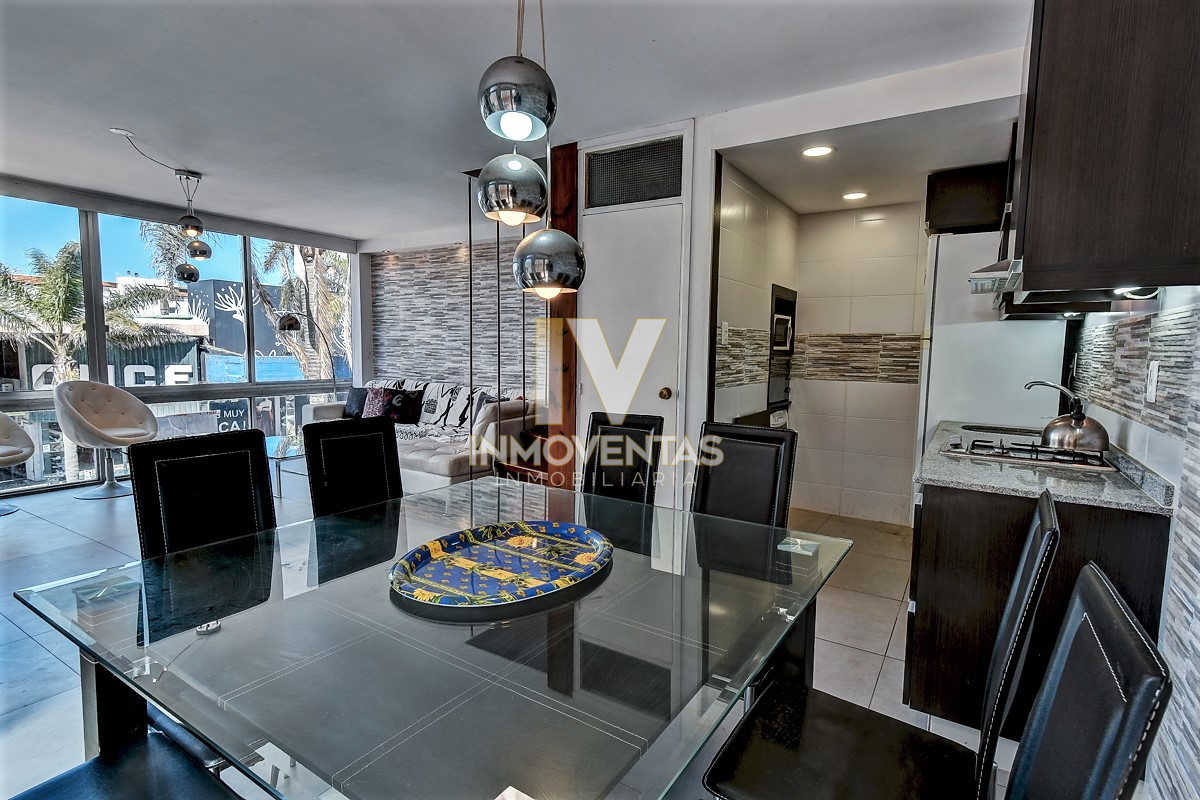 Apartamento ID.4050 - Venta de Apartamento 3 dormitorios en Península, Punta del Este.