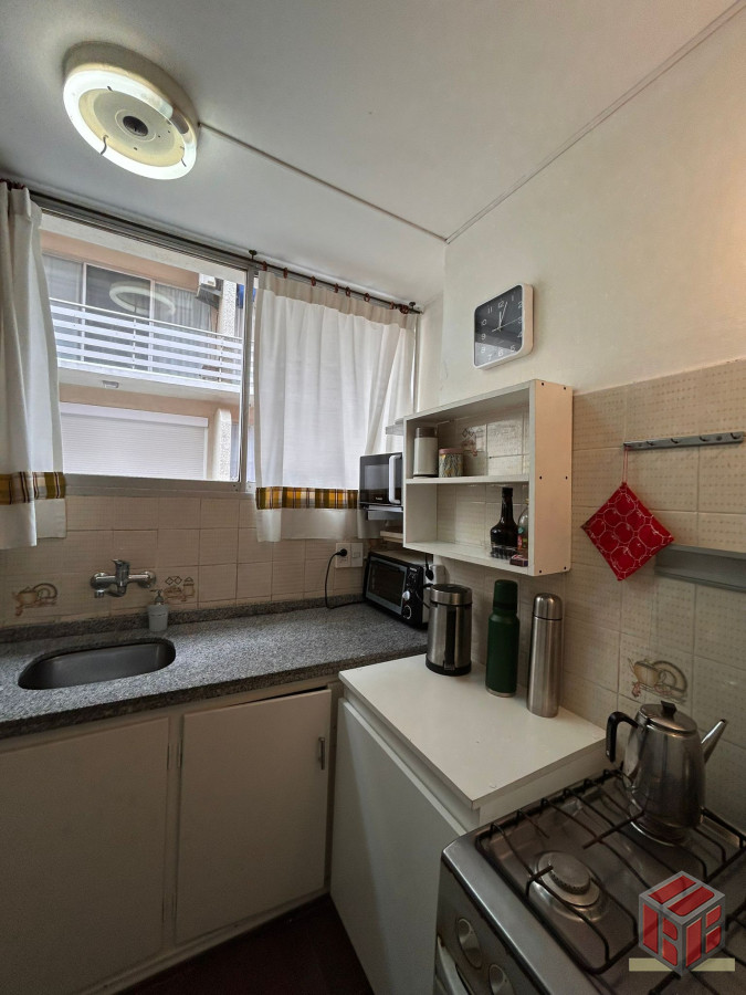 Apartamento ID.8986 - Venta de apartamento de dos dormitorios en Playa Mansa, Punta del Este, Uruguay 