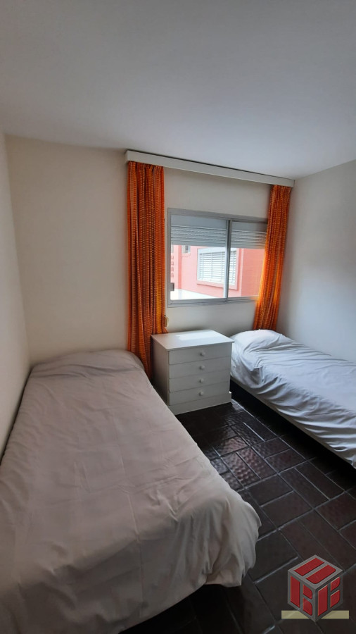 Apartamento ID.8986 - Venta de apartamento de dos dormitorios en Playa Mansa, Punta del Este, Uruguay 