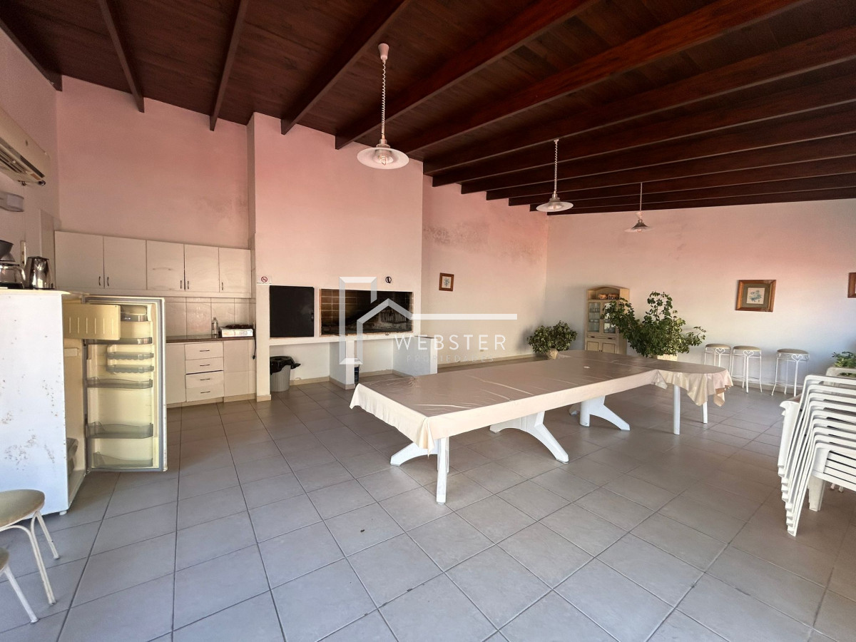 Apartamento ID.1304 - Venta de Apartamento de 3 dormitorios en la Península