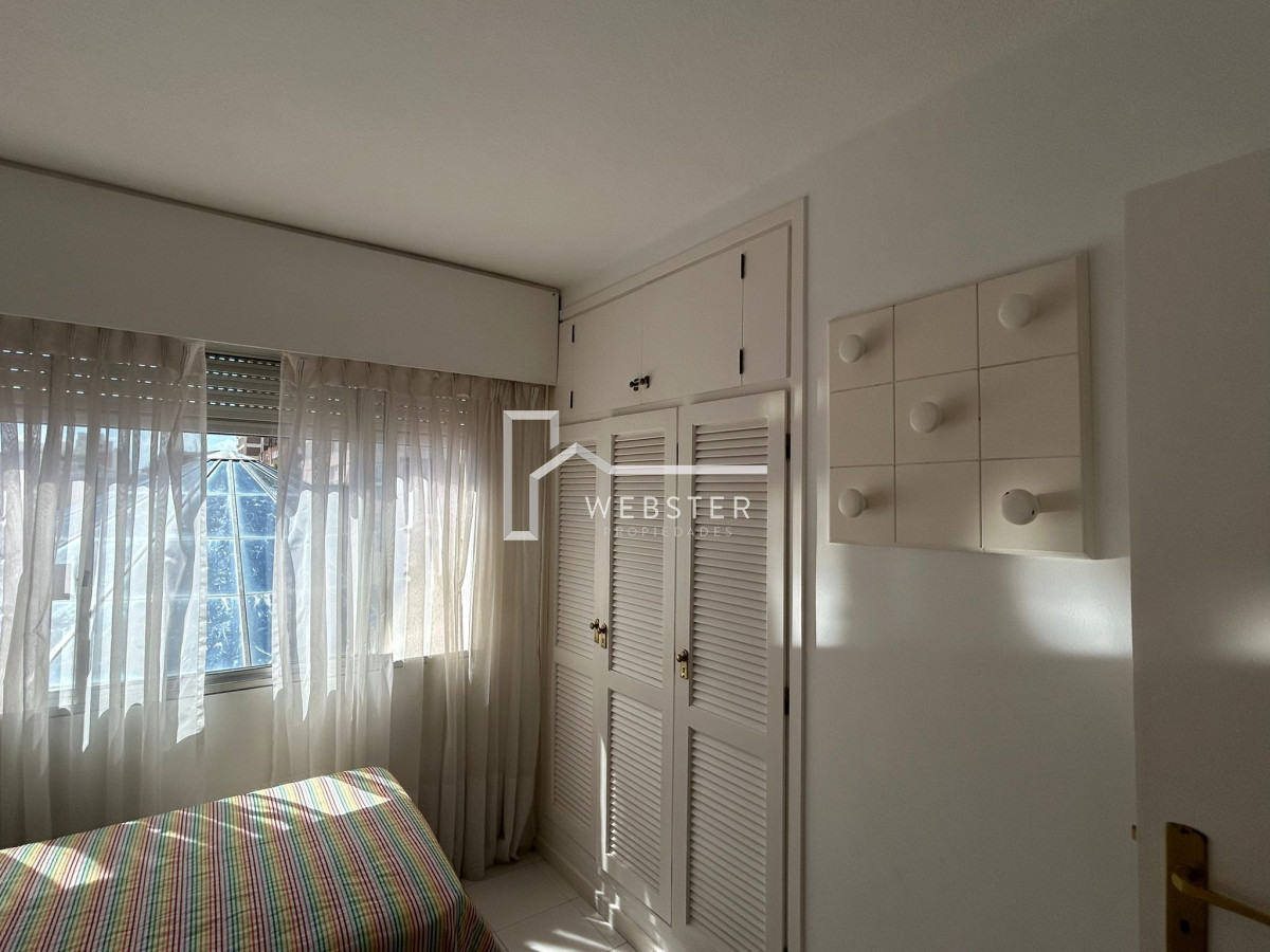 Apartamento ID.1304 - Venta de Apartamento de 3 dormitorios en la Península