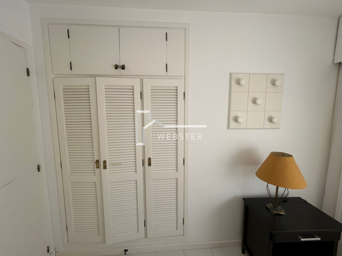 Apartamento ID.1304 - Venta de Apartamento de 3 dormitorios en la Península